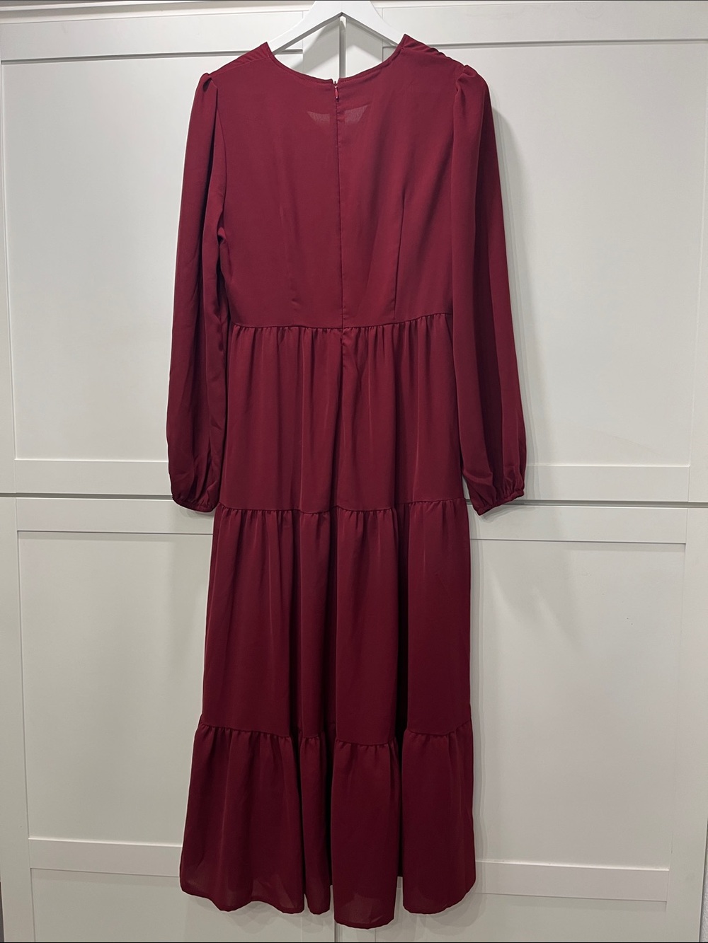 Fitted Bodice Burgundy Maroon Long Sleeve Tiered Maxi Dress - Curvy Fit - Picture 2 of 3